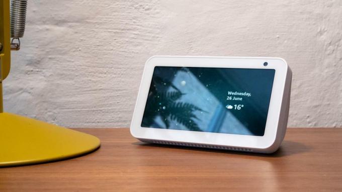 Amazon Echo Show 5 Review: l'écran intelligent le moins cher