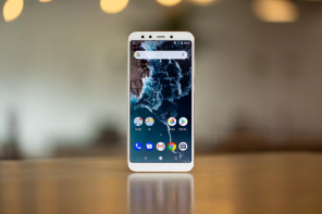 Az Android 10 tekercs az MI A2 számára Indiában; Utolsó nagyobb frissítés!