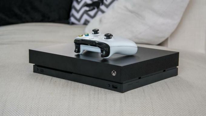 Xbox One X proti PS4 Pro: 4K HDR je morda pomemben, toda katera zver je za vas najboljša?
