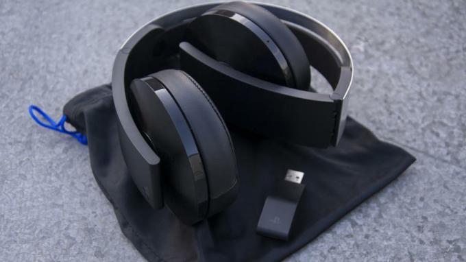 PlayStation Platinum Wireless Headset anmeldelse: Er dette det beste PS4-headsettet pengene kan kjøpe?