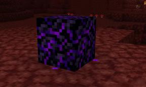 Hoe huilende obsidiaan in Minecraft te vinden en te gebruiken
