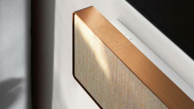 Bang & Olufsen Beosound Stage Review: Puissant mais cher