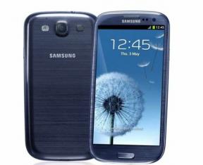 Šaknis ir įdiekite oficialų TWRP atkūrimą „Samsung Galaxy S3“