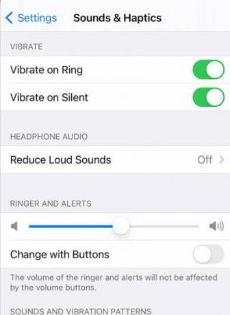 Opravte upozornenia pre iPhone 13, 13 Pro a 13 Pro Max, prehrávanie v tichom režime