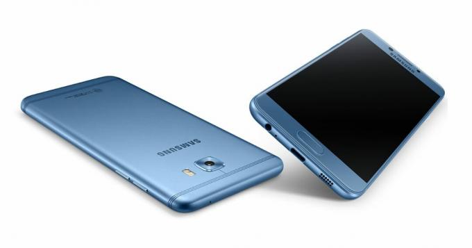 İndir Galaxy C5 Pro için C5010ZCU1AQD3 Nisan Güvenlik Hatmi Yükle