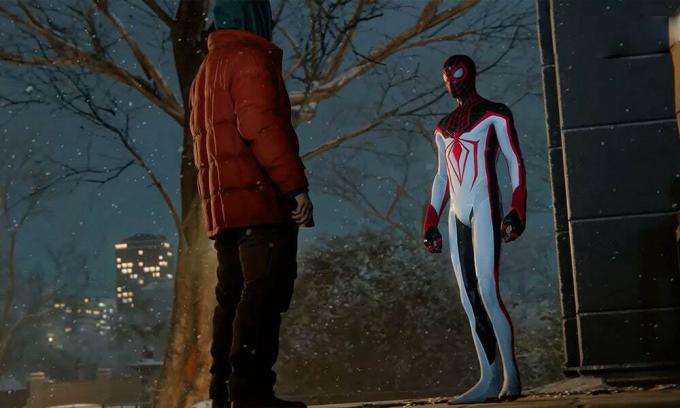 Spider-Man: Miles Morales | Vysvetlených všetkých 19 oblekov a hodností