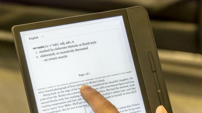 Recenze společnosti Kobo Forma: Může svrhnout království Amazon Kindle?