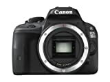 „Canon EOS 100D“ skaitmeninės SLR kameros vaizdas (EF-S 18–55 mm f / 3,5–5,6 IS STM objektyvas, 18 MP, CMOS jutiklis, 3 colių skystųjų kristalų ekranas)