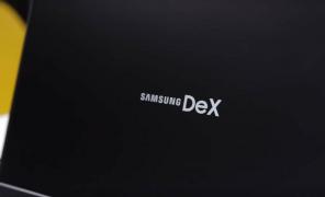 حوّل جهاز Galaxy S10 إلى إعداد جهاز الكمبيوتر باستخدام Samsung Dex