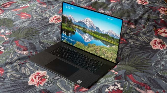 डेल एक्सपीएस 17 (2020) की समीक्षा: एक बहुत बड़ा शानदार लैपटॉप